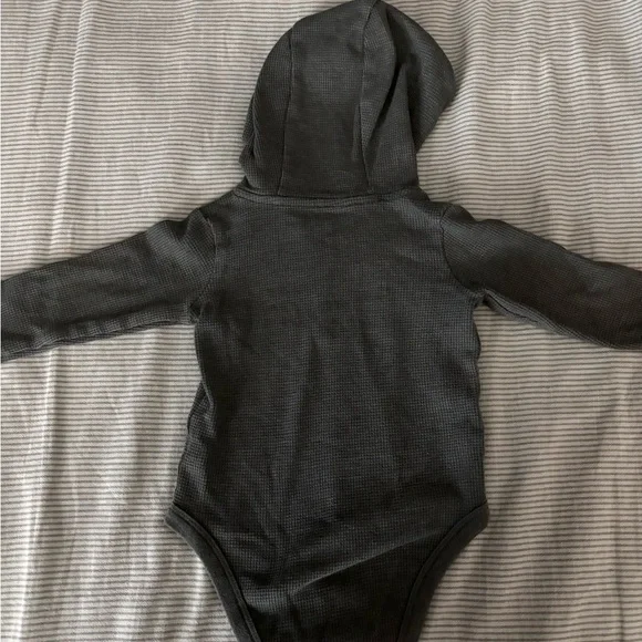 Gray and Green Dinosaur Baby Outfit Set - Picture 3 of 7